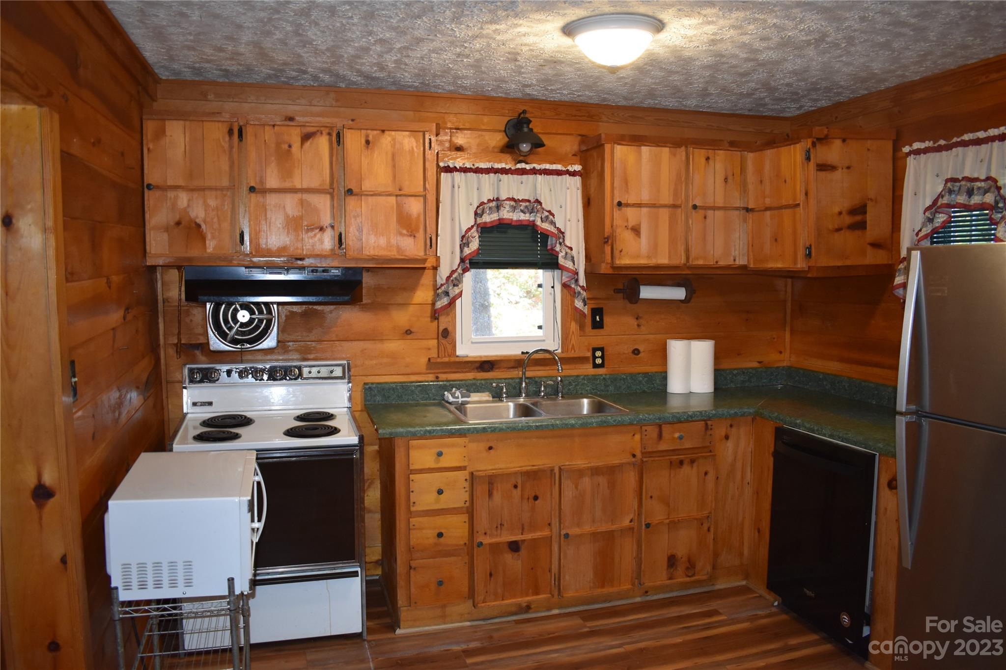 543 State Street Marion NC 28752