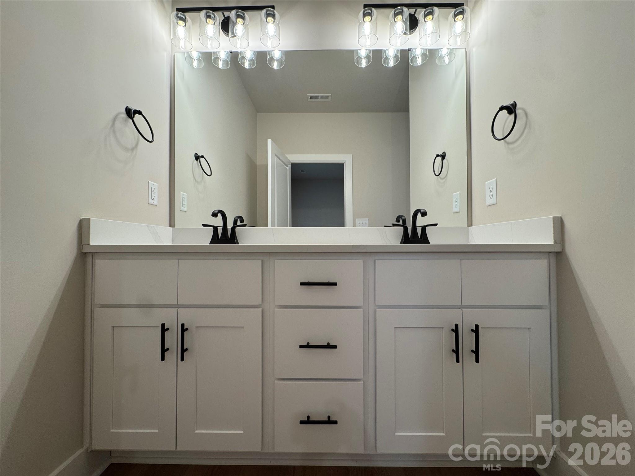403 Scarlett Oak Court NE Lenoir NC 28605