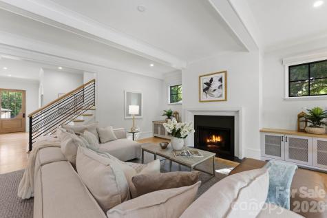 409 Bertonley Avenue Charlotte NC 28211