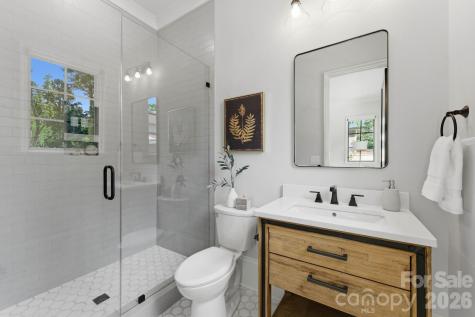 409 Bertonley Avenue Charlotte NC 28211
