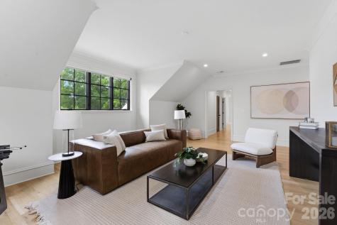 409 Bertonley Avenue Charlotte NC 28211