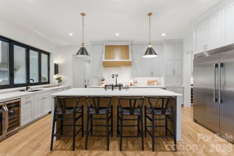409 Bertonley Avenue Charlotte NC 28211