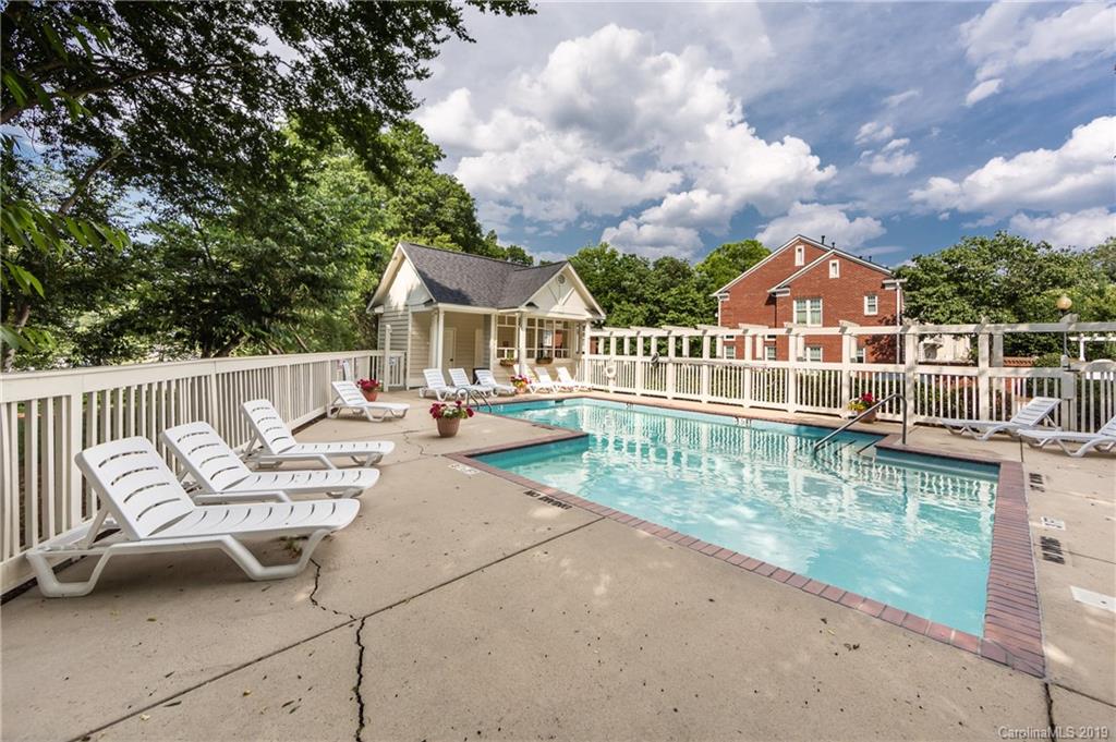 2546 Dilworth Heights Lane Charlotte NC 28209