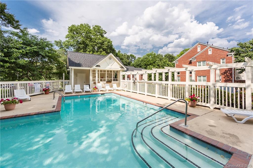 2546 Dilworth Heights Lane Charlotte NC 28209