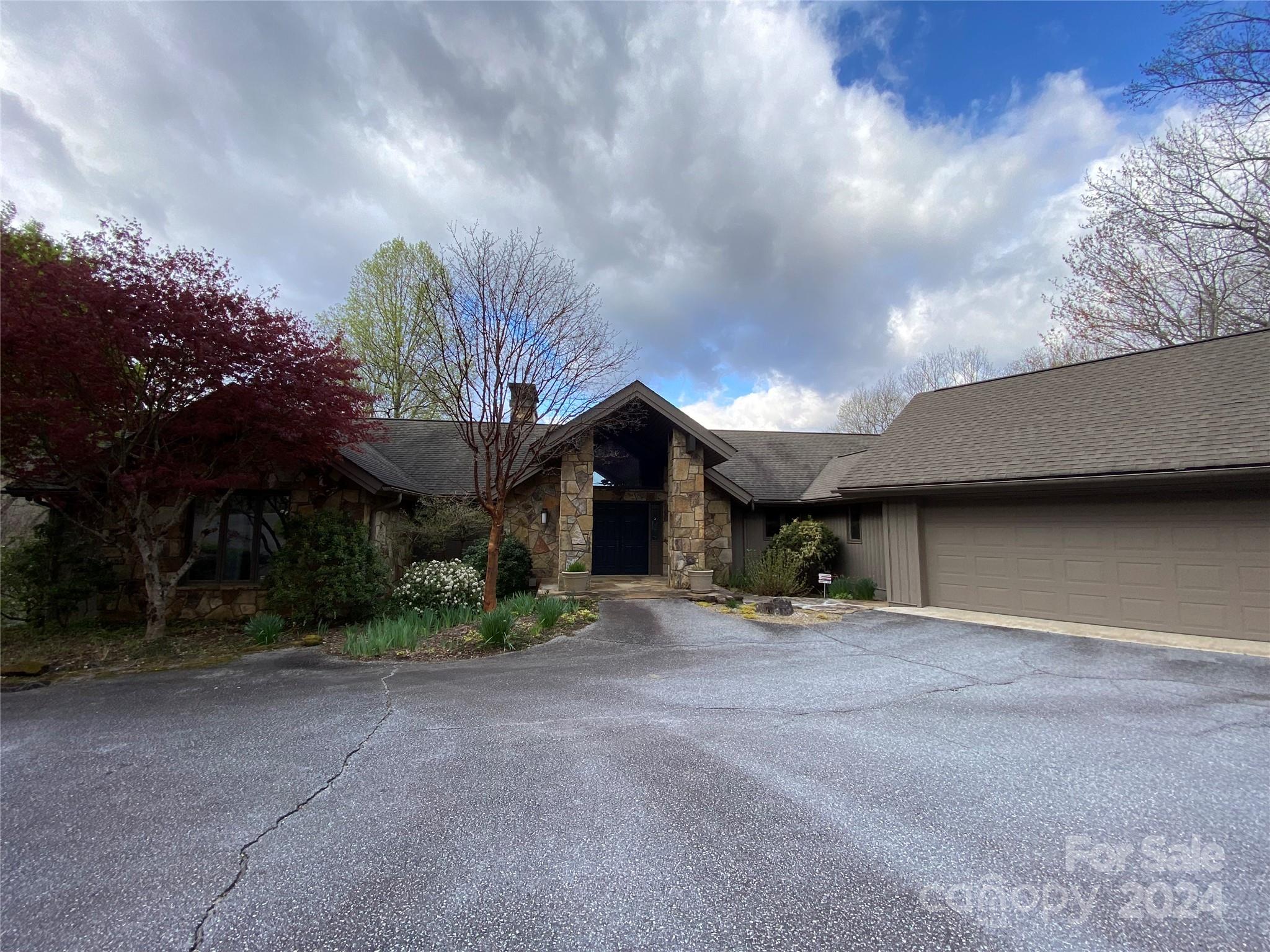 545 Aberdeen Lane Pisgah Forest NC 28768