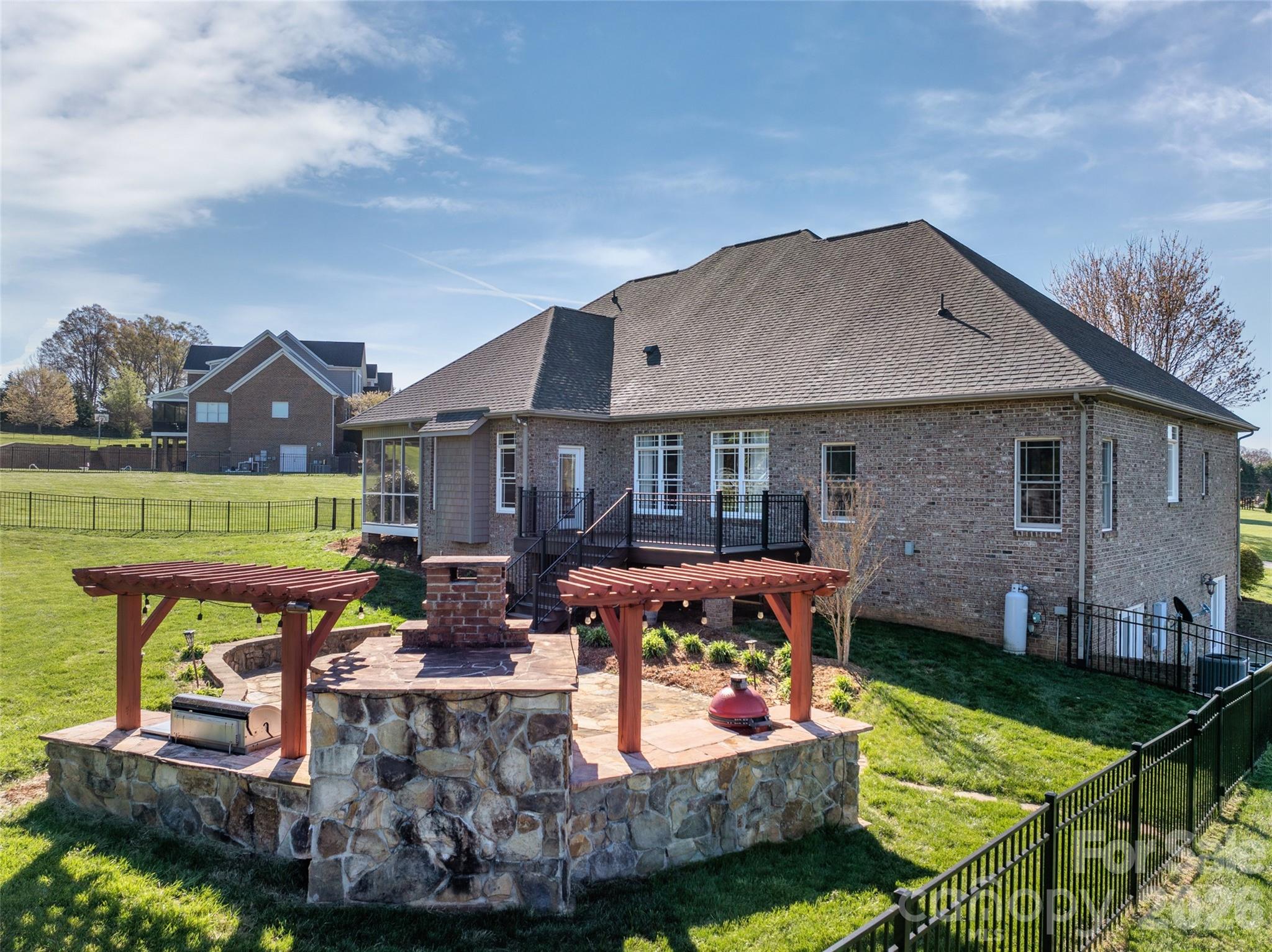 5873 Bakers Point Hickory NC 28602