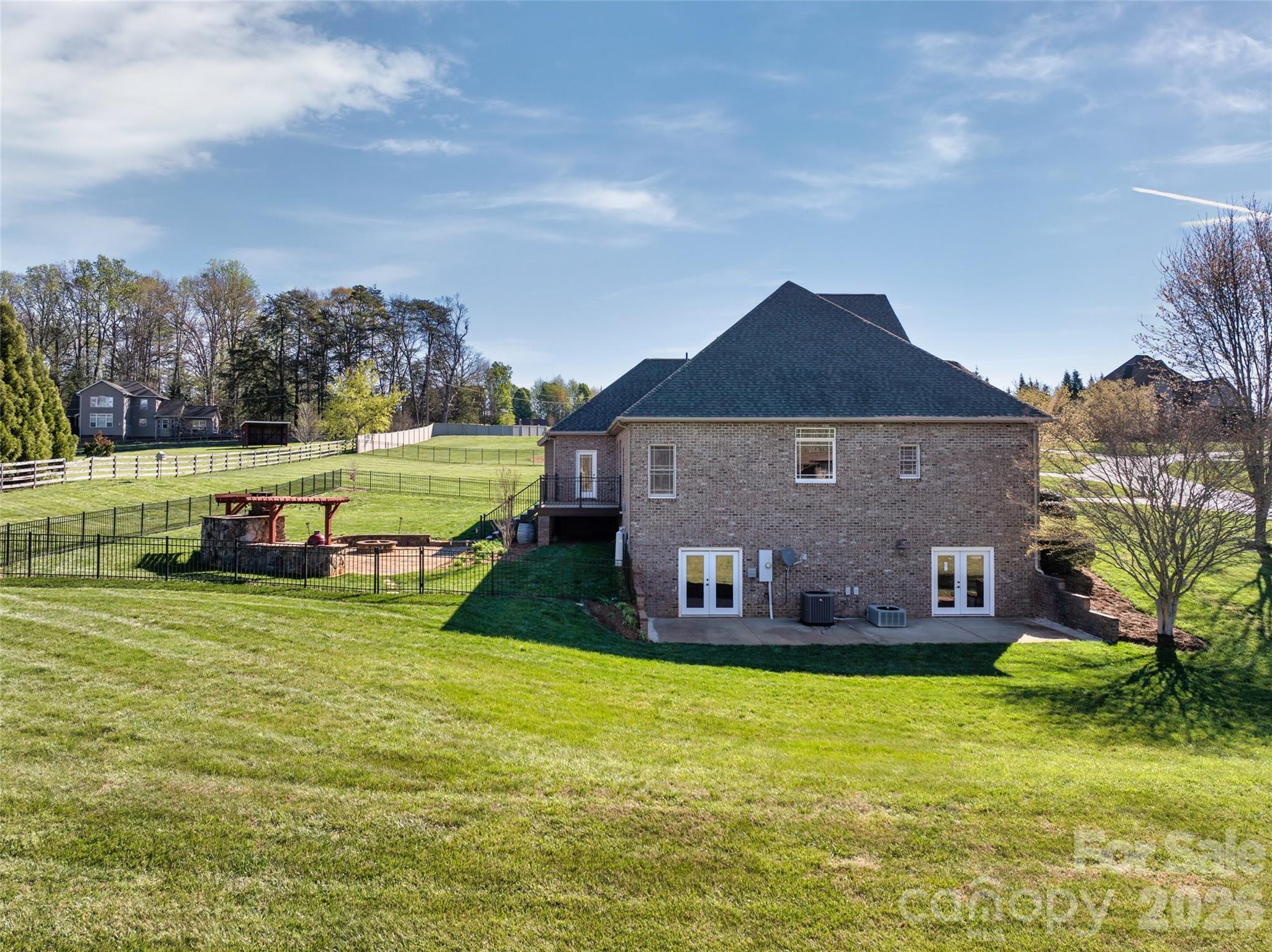 5873 Bakers Point Hickory NC 28602