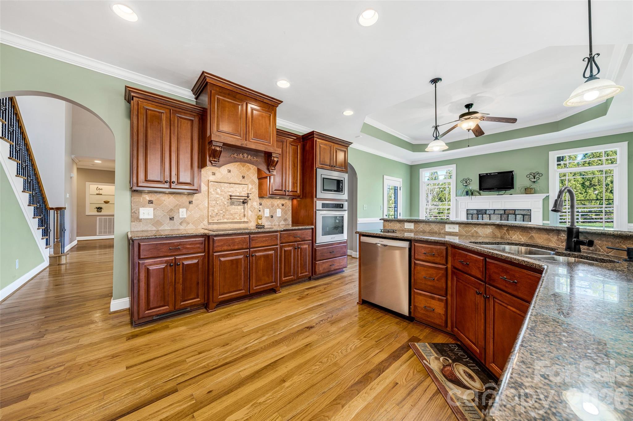 5873 Bakers Point Hickory NC 28602