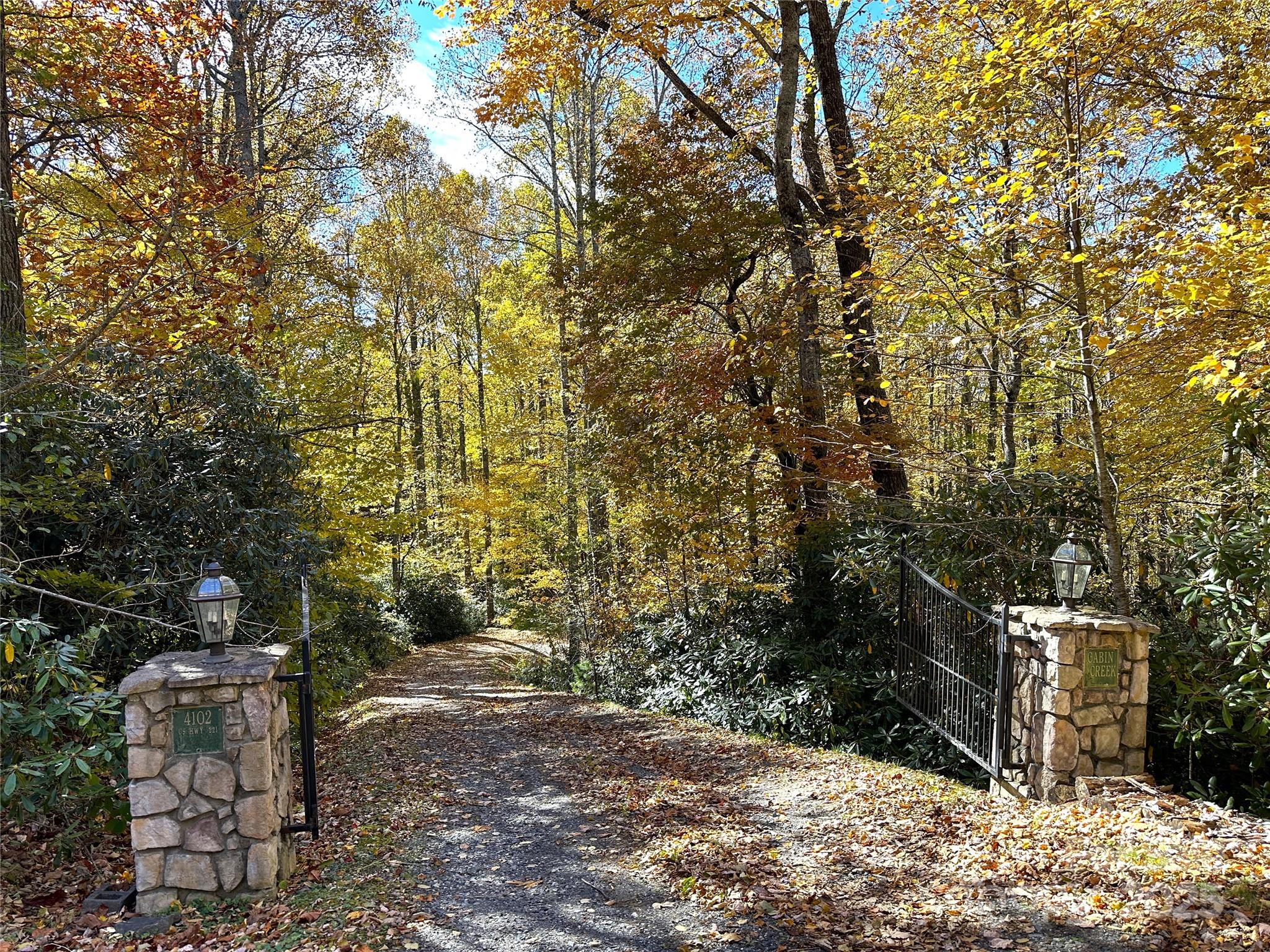 4102 Highway 221 S Blowing Rock NC 28605