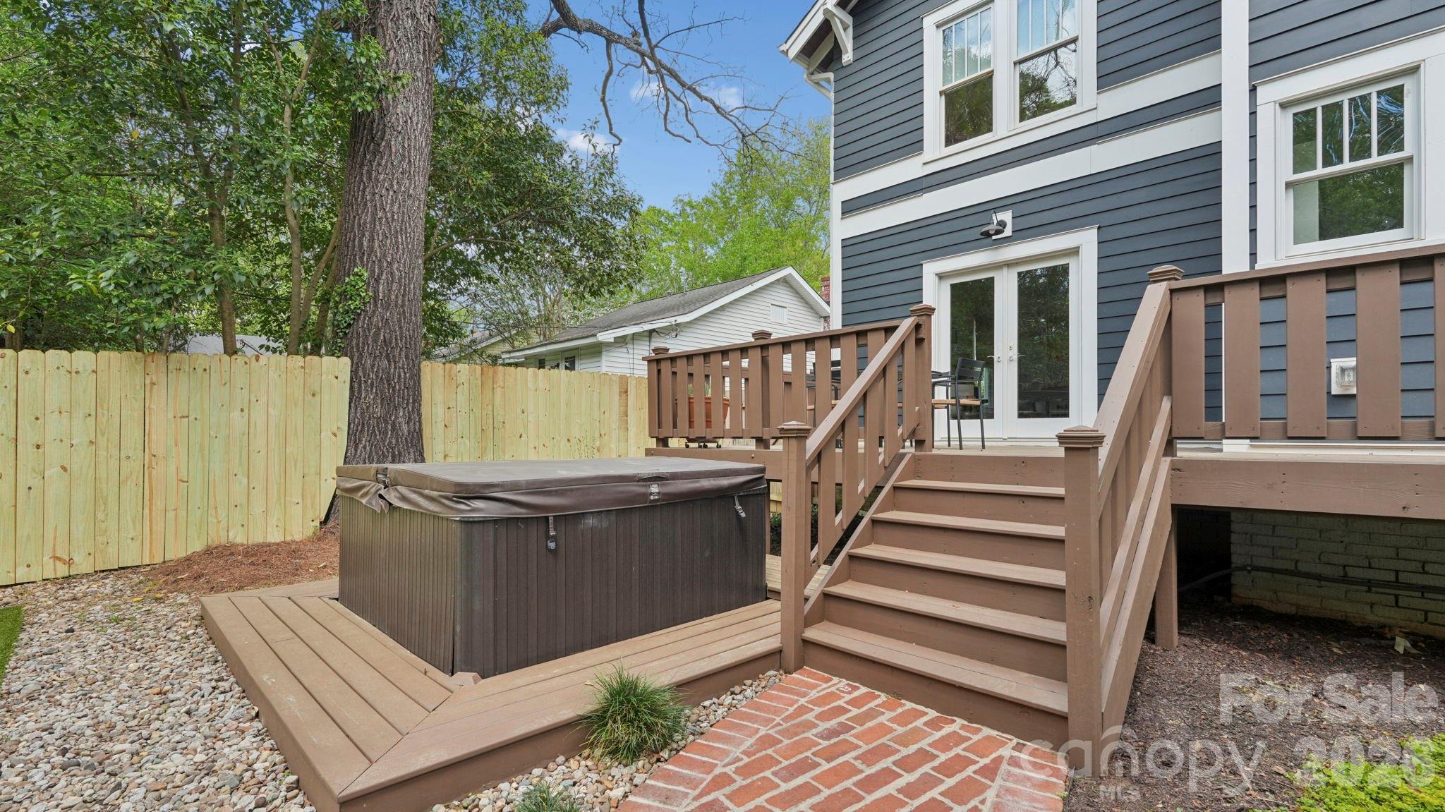 2232 Commonwealth Avenue Charlotte NC 28205
