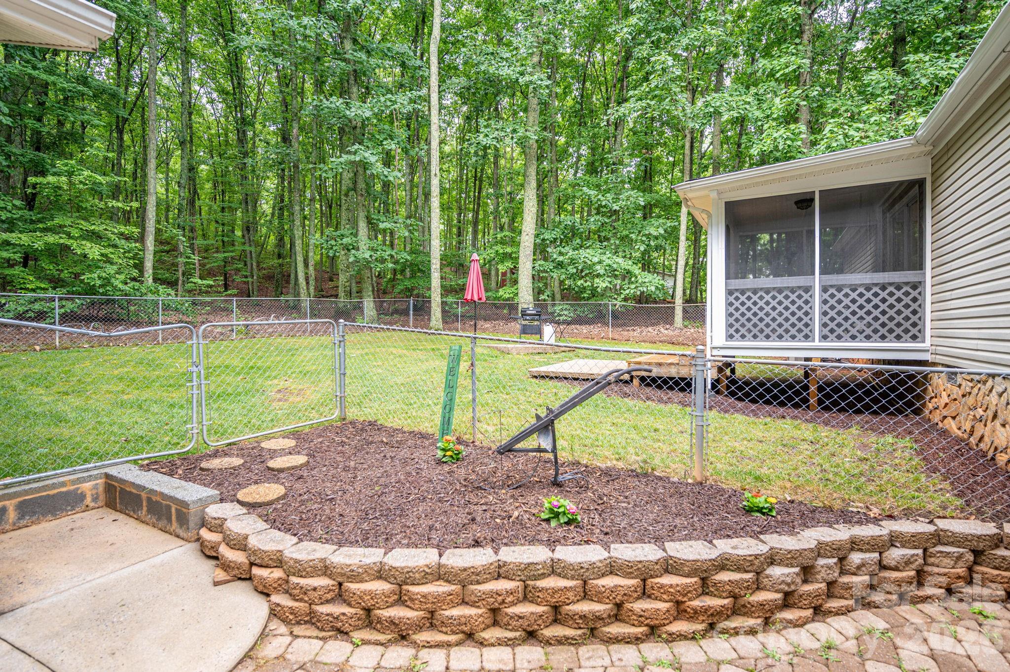 5043 Pebble Stone Road Maiden NC 28650