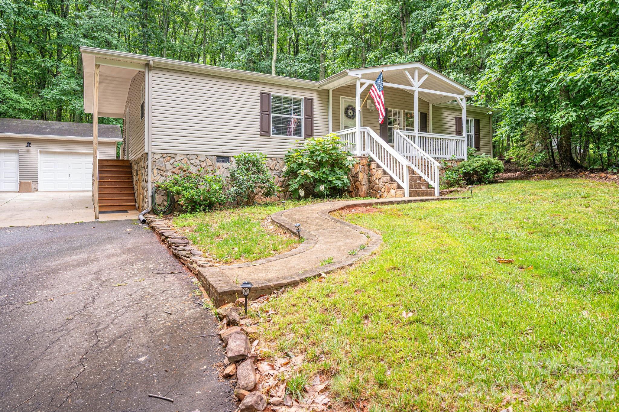 5043 Pebble Stone Road Maiden NC 28650