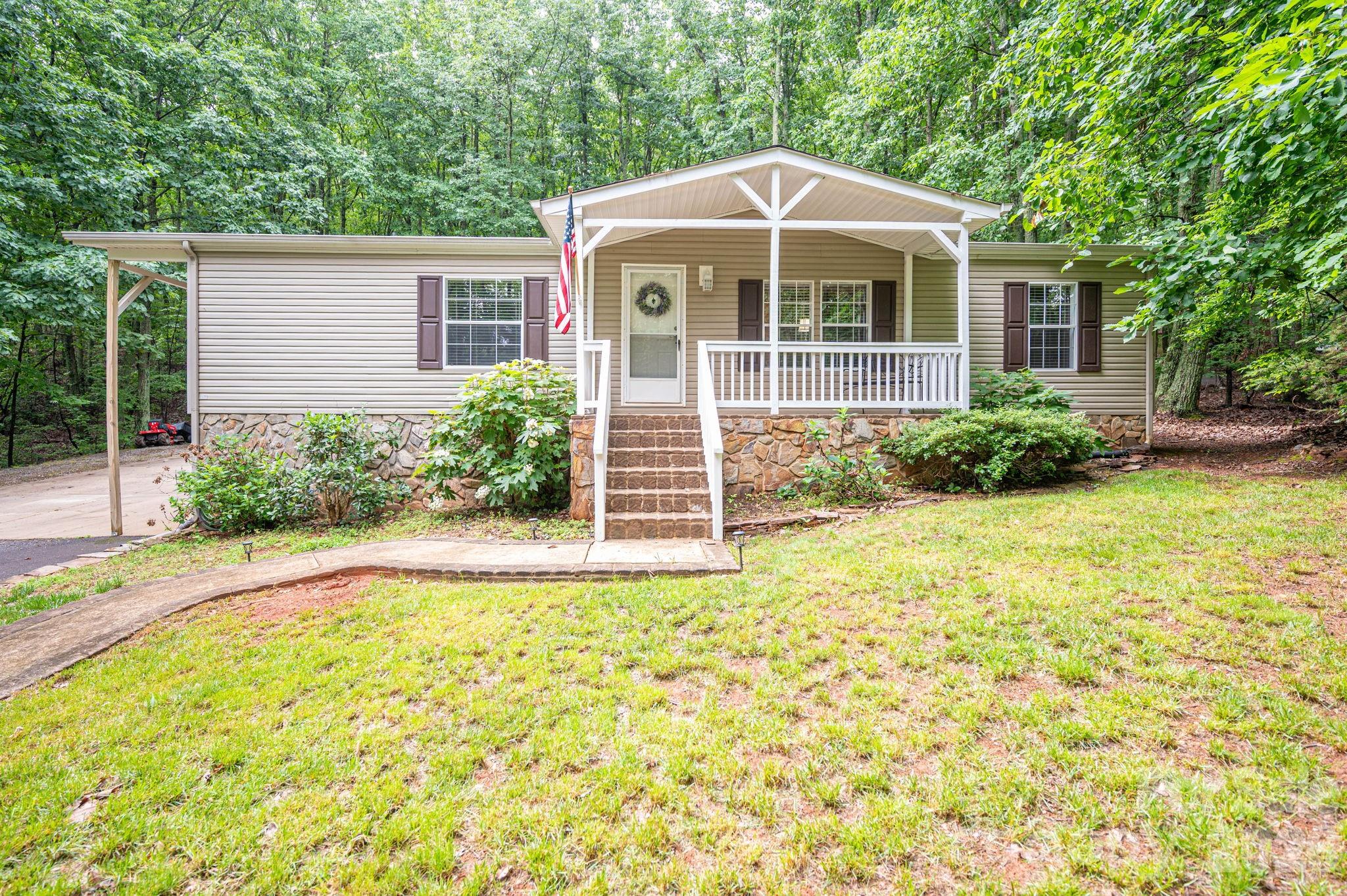 5043 Pebble Stone Road Maiden NC 28650