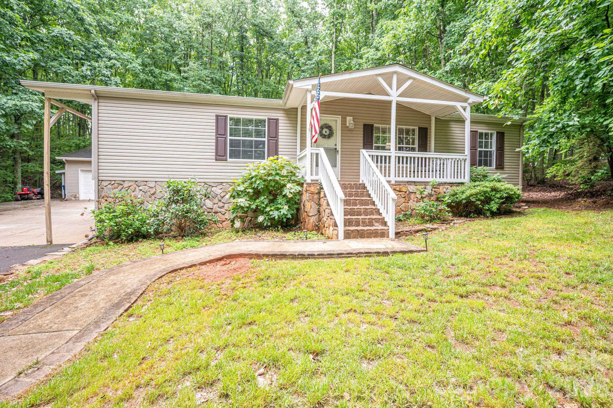 5043 Pebble Stone Road Maiden NC 28650