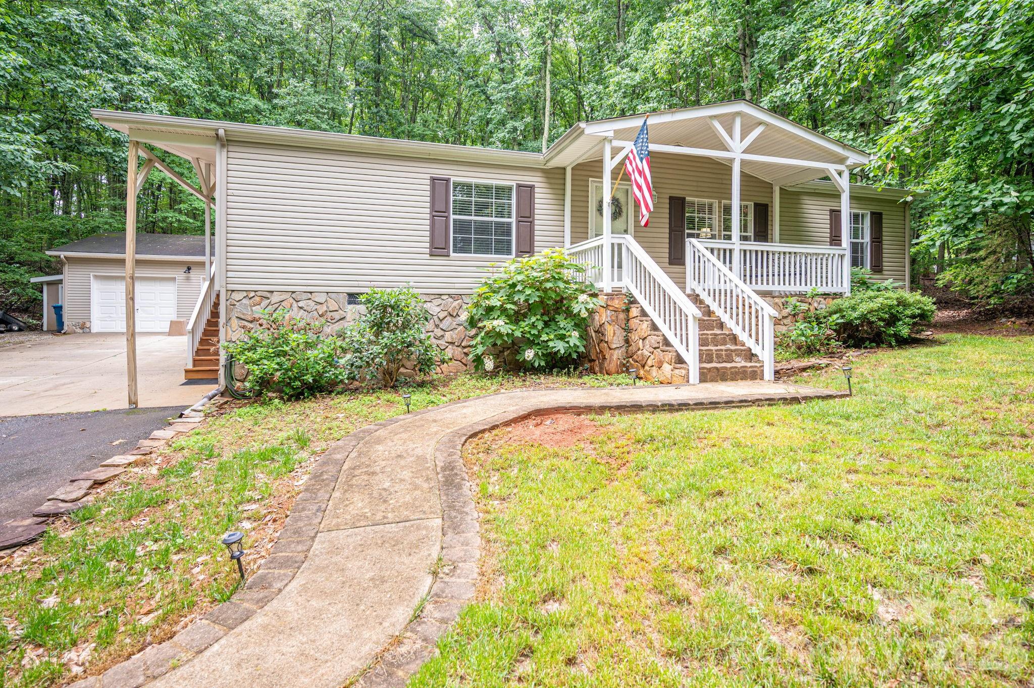 5043 Pebble Stone Road Maiden NC 28650
