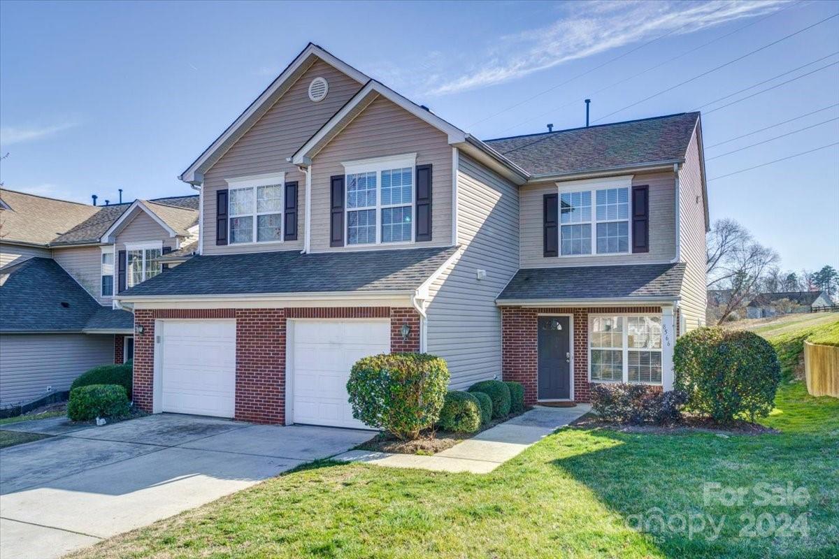 8566 Carolina Lily Lane Charlotte NC 28262