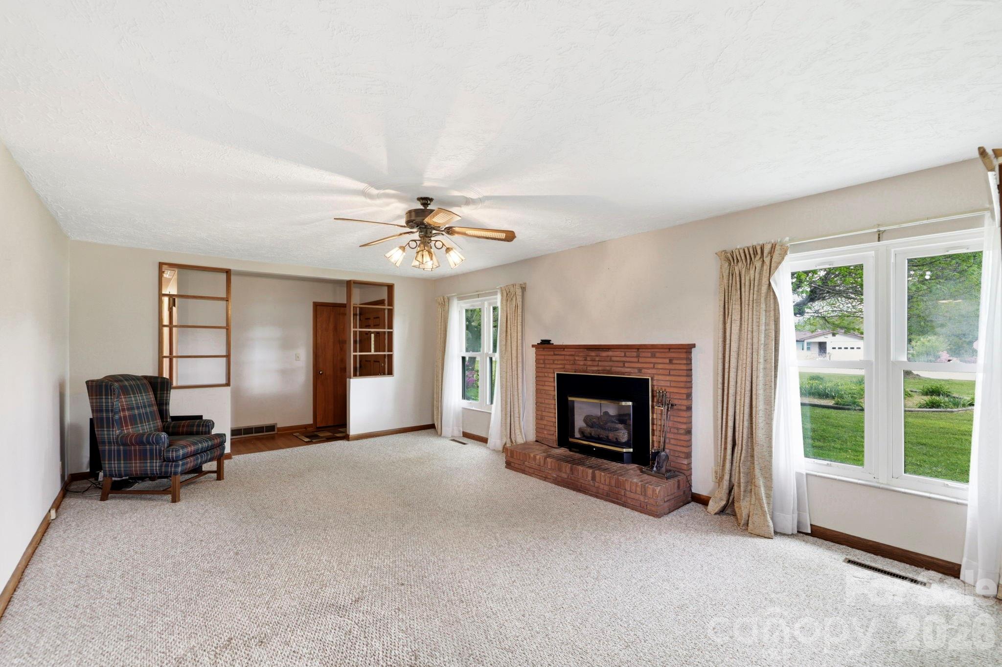 343 Brickyard Road Etowah NC 28729