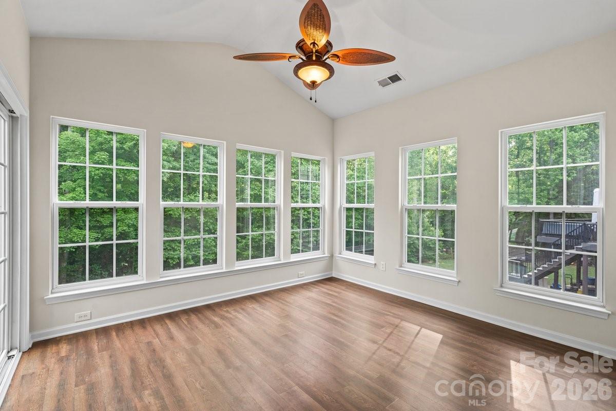 10211 Rivendell Lane Charlotte NC 28269