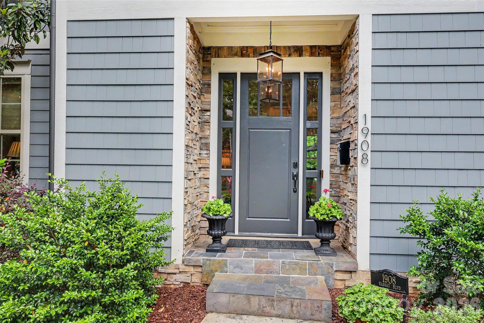 1908 Nassau Boulevard Charlotte NC 28205