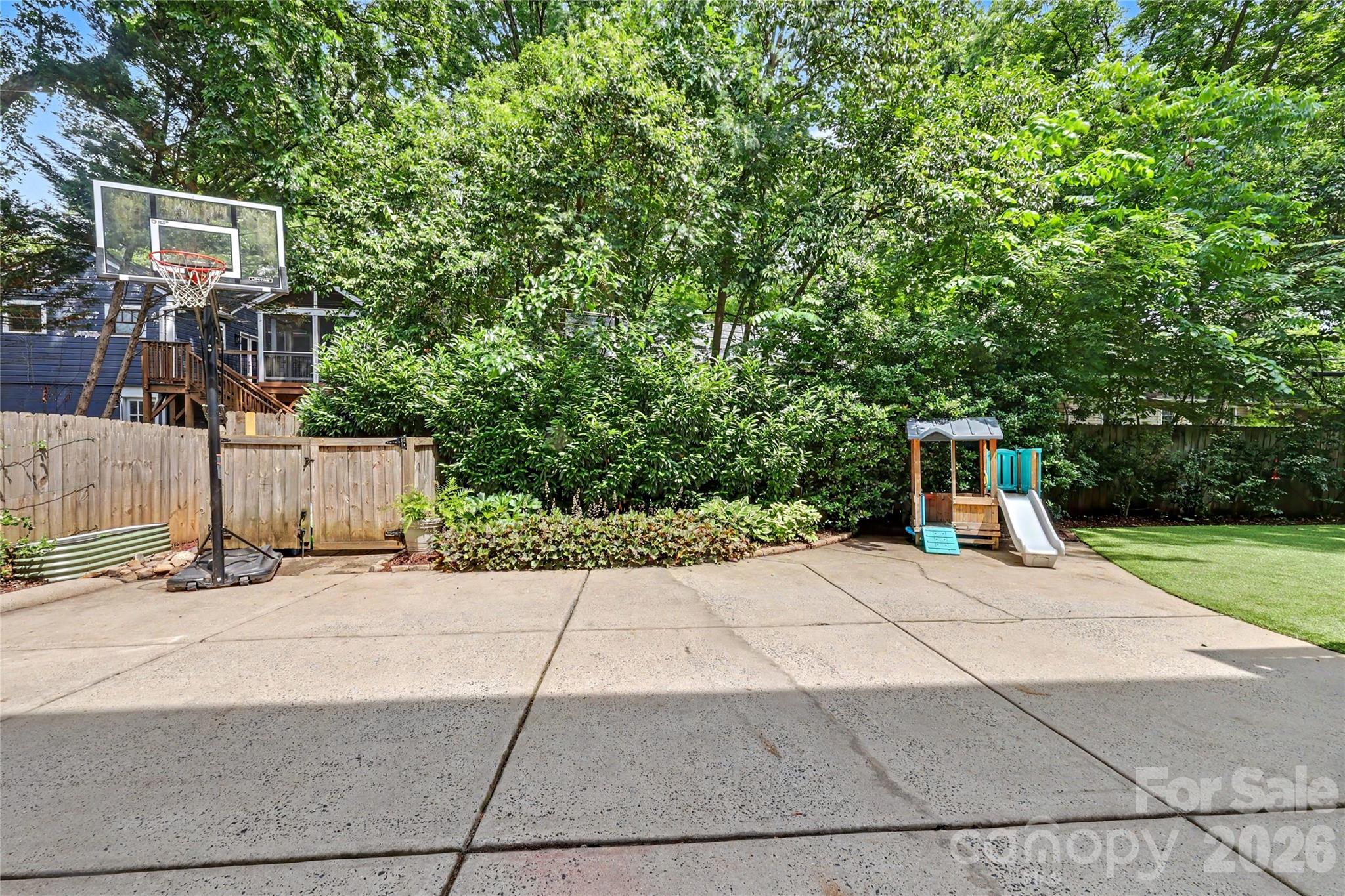 1908 Nassau Boulevard Charlotte NC 28205