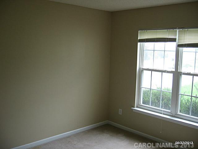 15308 Dehavilland Drive Charlotte NC 28278