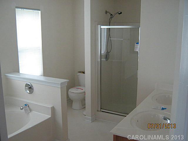 15308 Dehavilland Drive Charlotte NC 28278