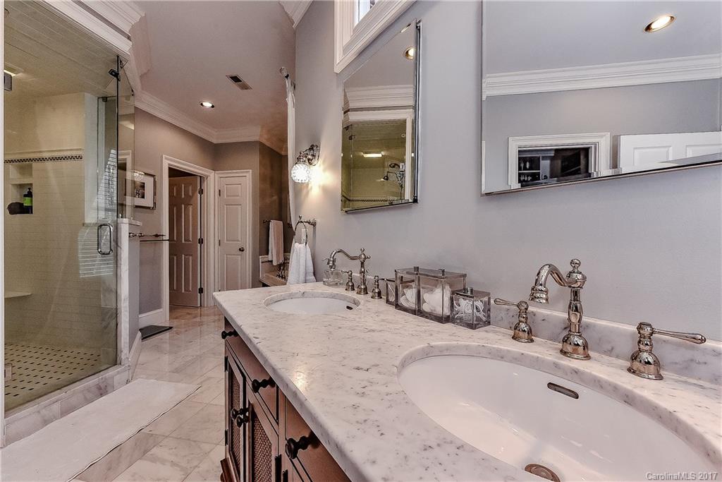 4012 Shepherdleas Lane Charlotte NC 28277