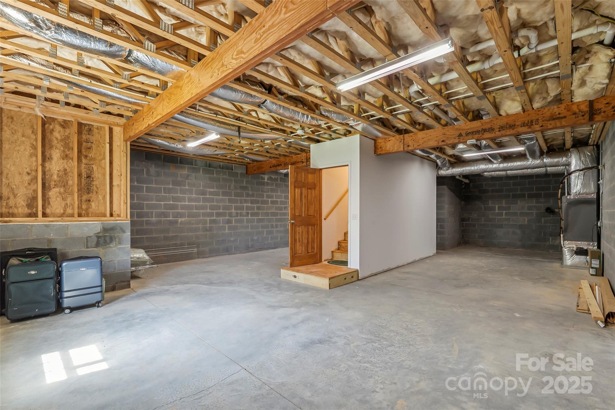 862 Asbury Road Candler NC 28715