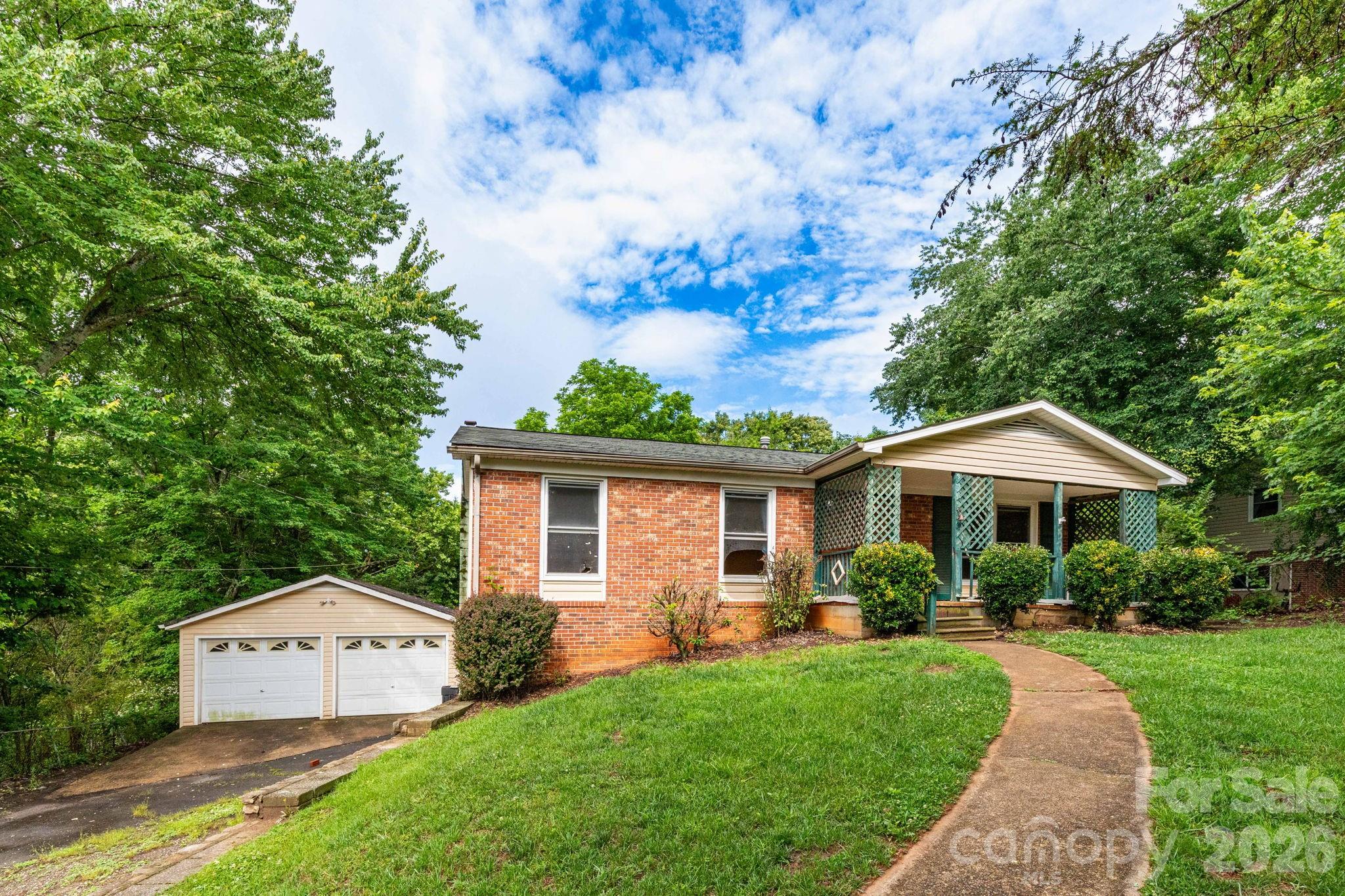 71 Cub Road Asheville NC 28806