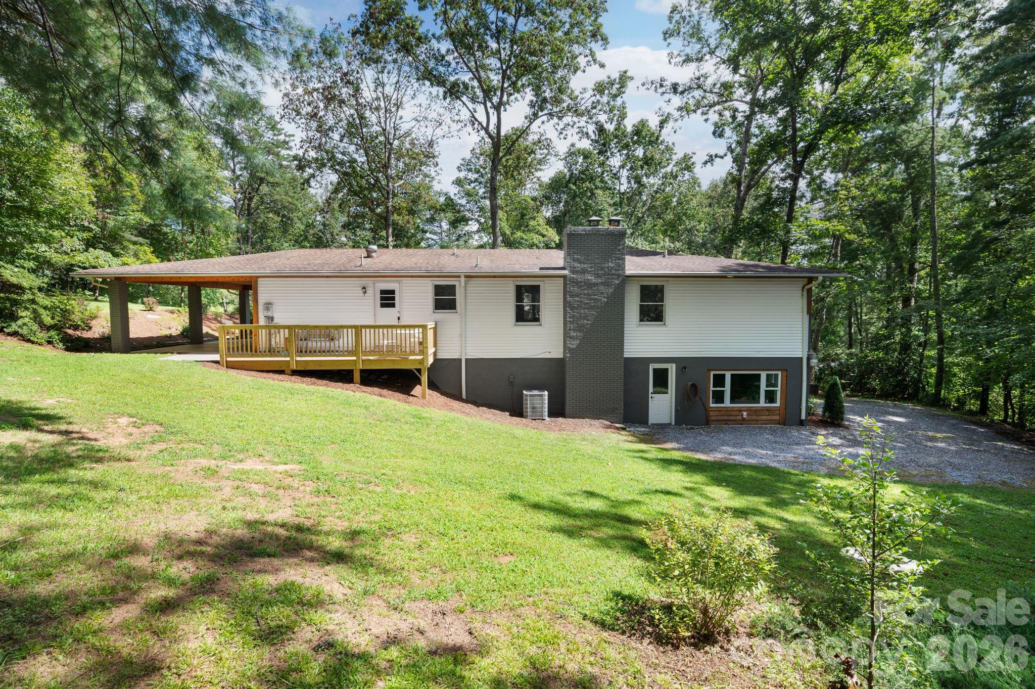 15 Pine Ridge Court Fletcher NC 28732