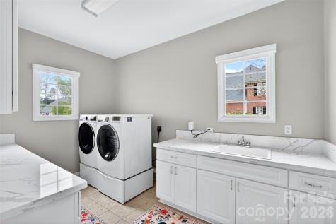 717 Black Wolf Run Spartanburg SC 29306