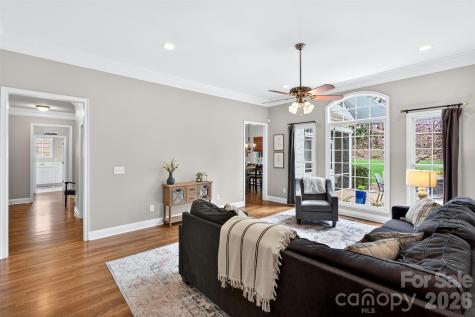 717 Black Wolf Run Spartanburg SC 29306