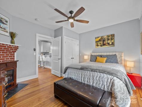 26 Hanover Street Asheville NC 28806