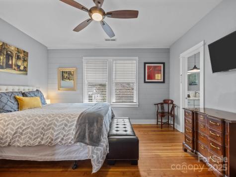 26 Hanover Street Asheville NC 28806