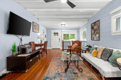 26 Hanover Street Asheville NC 28806