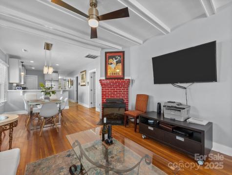 26 Hanover Street Asheville NC 28806
