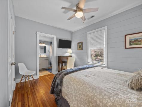 26 Hanover Street Asheville NC 28806