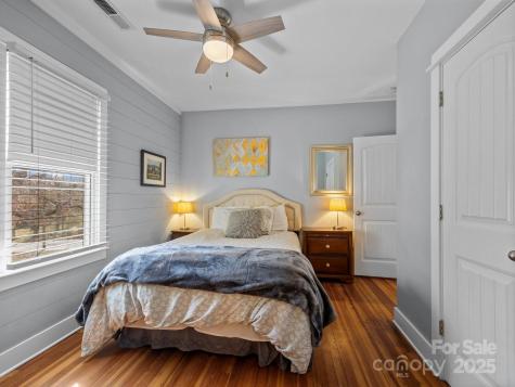 26 Hanover Street Asheville NC 28806