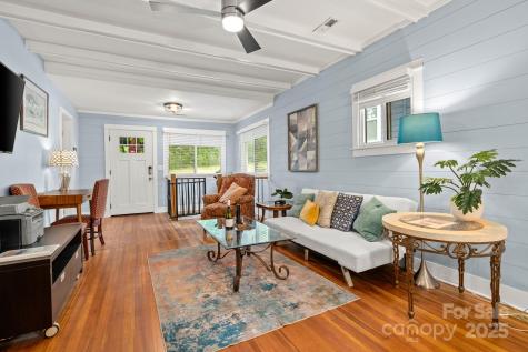 26 Hanover Street Asheville NC 28806