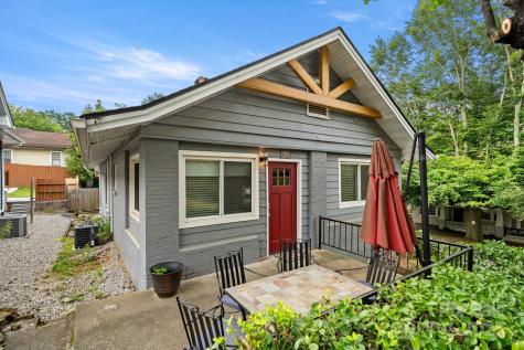 26 Hanover Street Asheville NC 28806