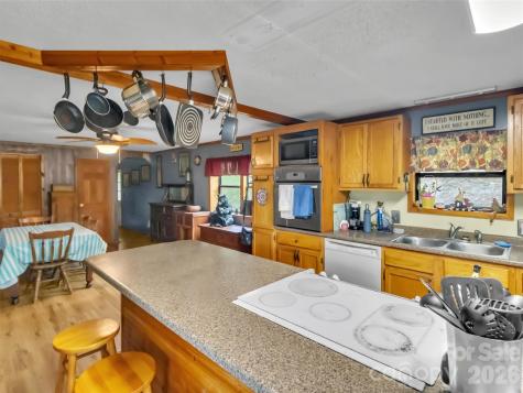 61 Lucy Drive Canton NC 28716