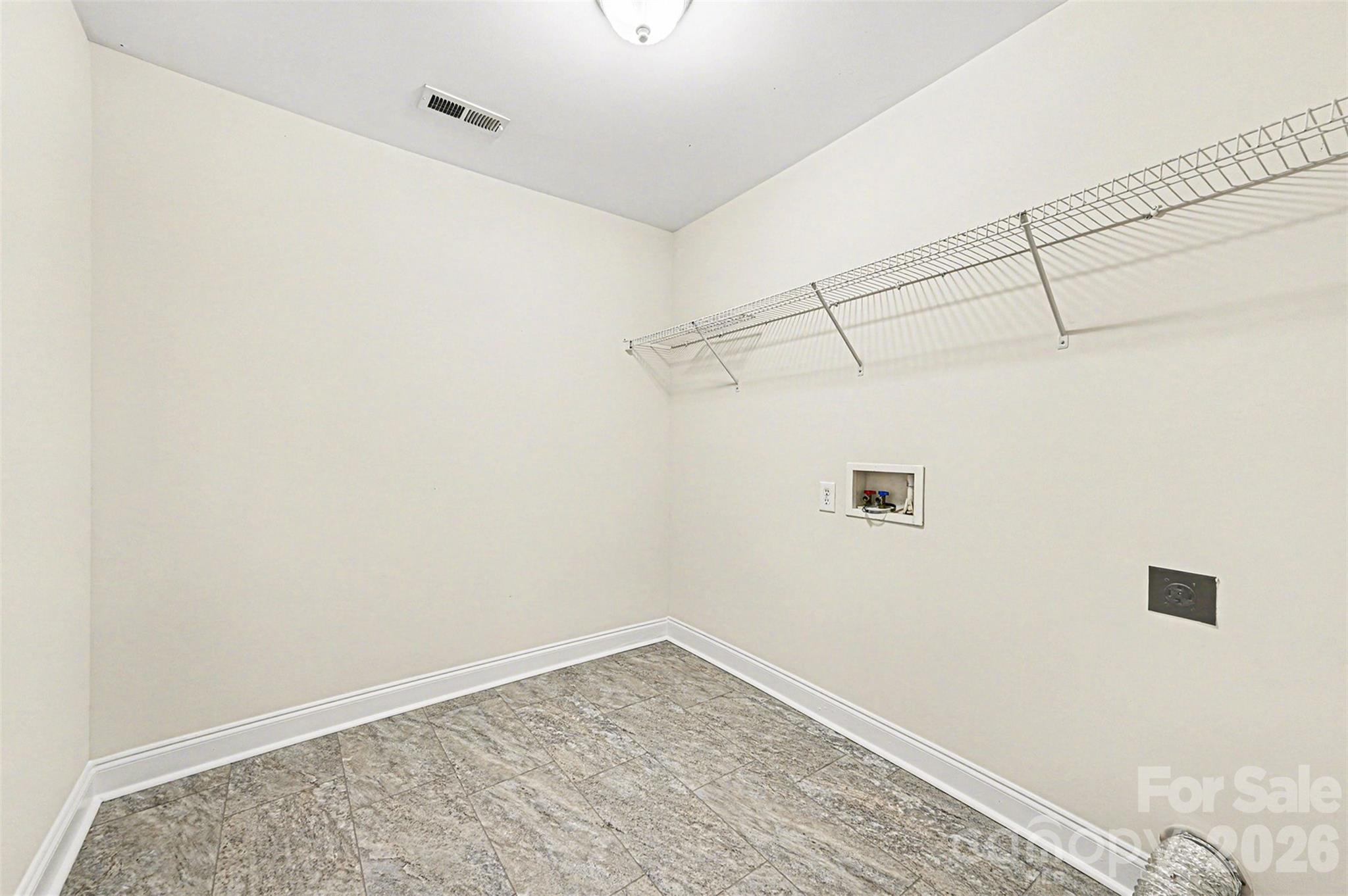 1305 Linden Glen Drive Matthews NC 28104