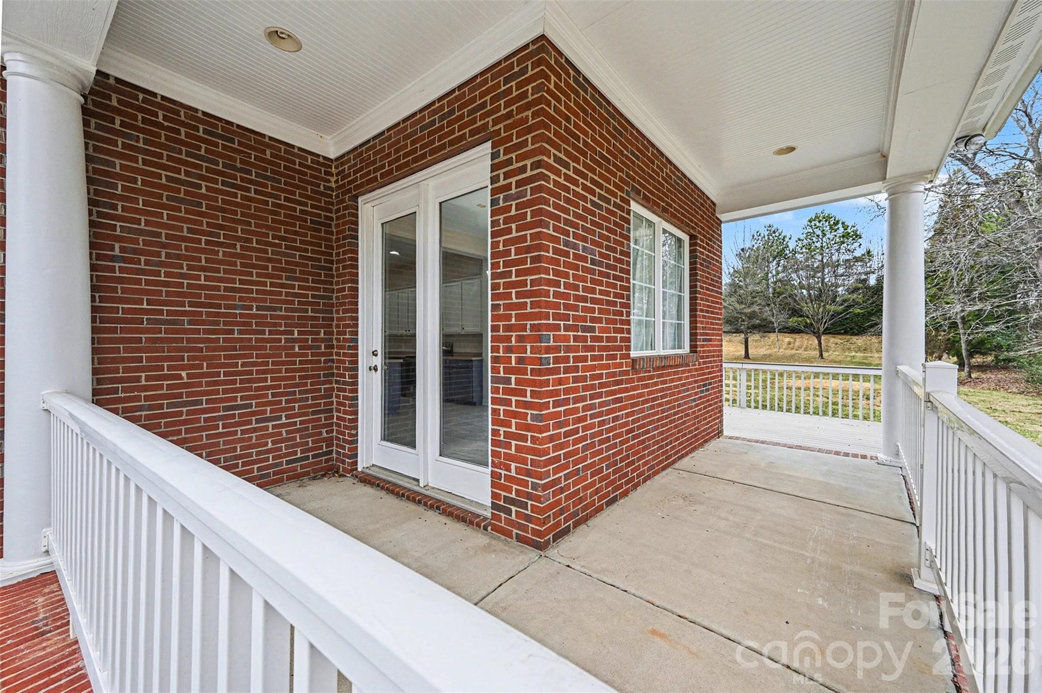 1305 Linden Glen Drive Matthews NC 28104
