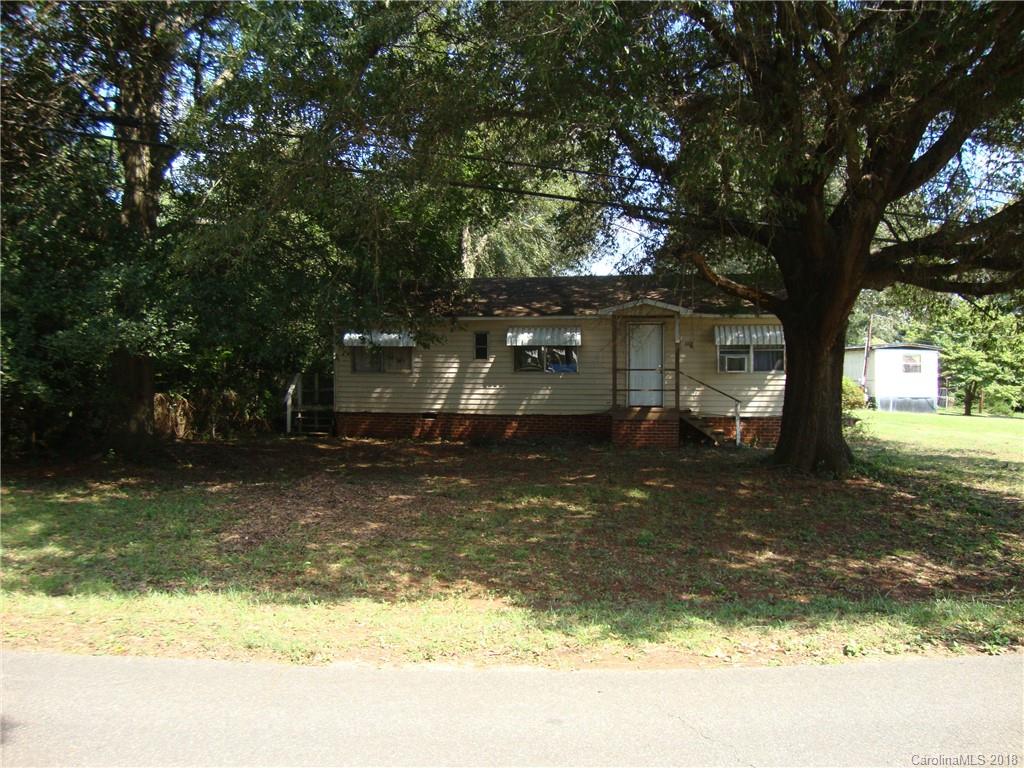 1723 Cedarvale Road Charlotte NC 28214