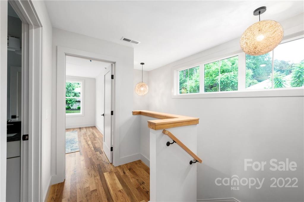 15 Asbury Road Asheville NC 28804
