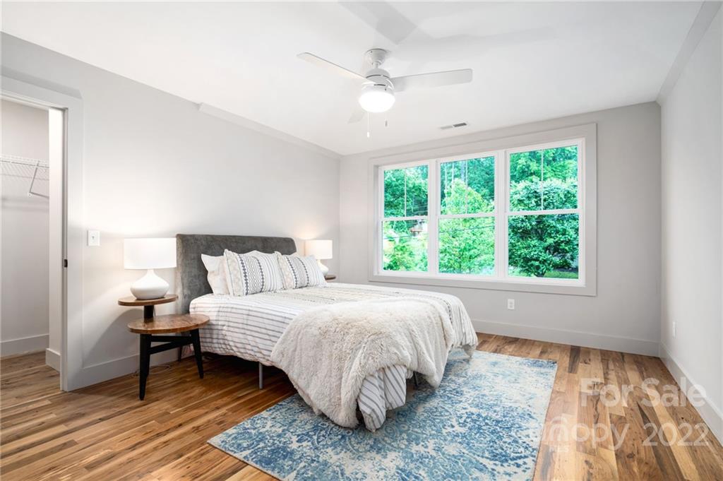 15 Asbury Road Asheville NC 28804
