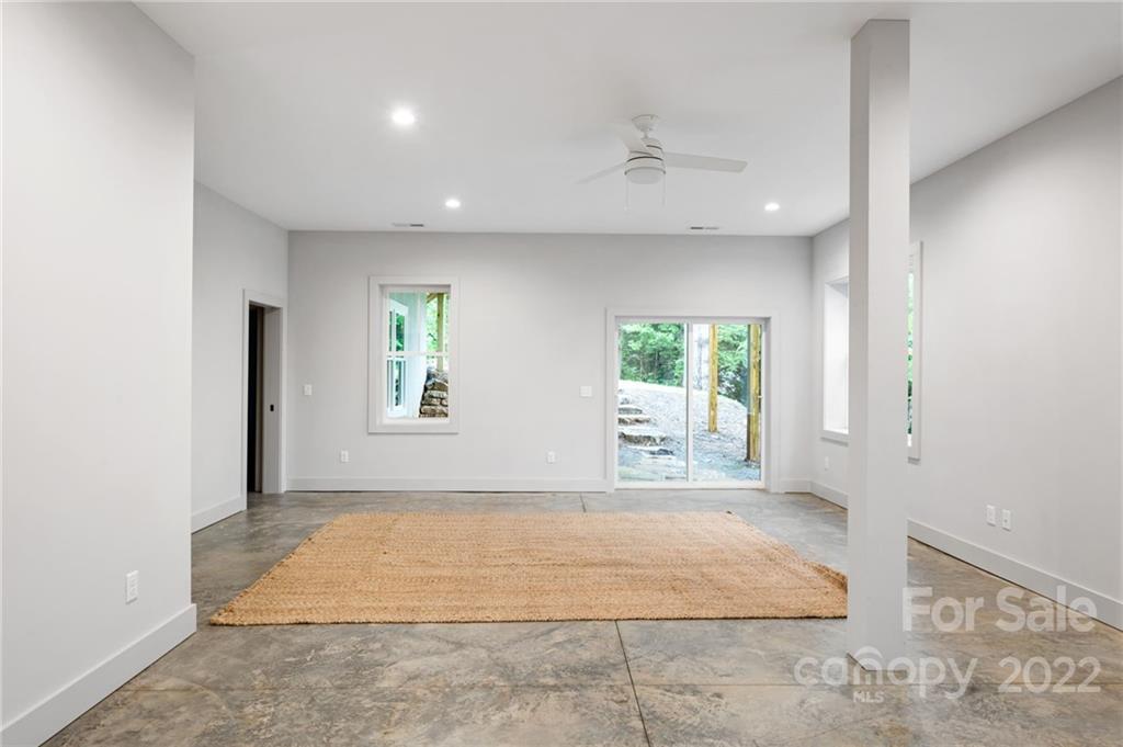 15 Asbury Road Asheville NC 28804