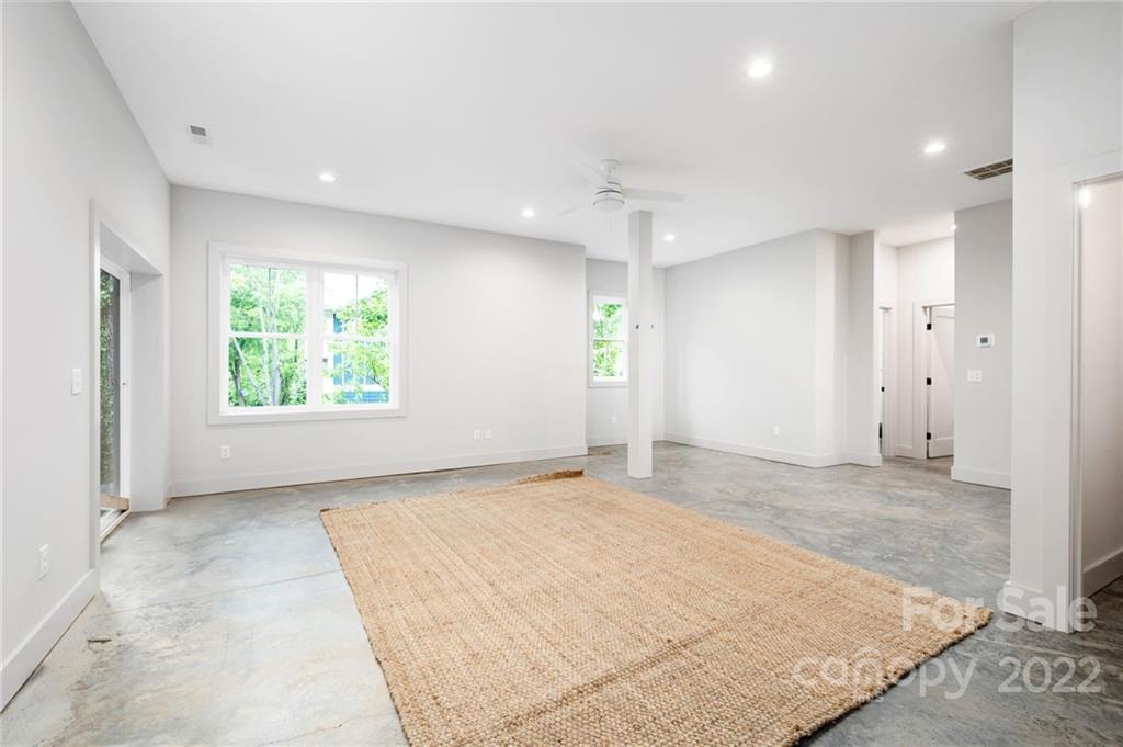 15 Asbury Road Asheville NC 28804
