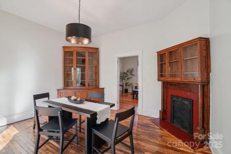 202 Westwood Place Asheville NC 28806