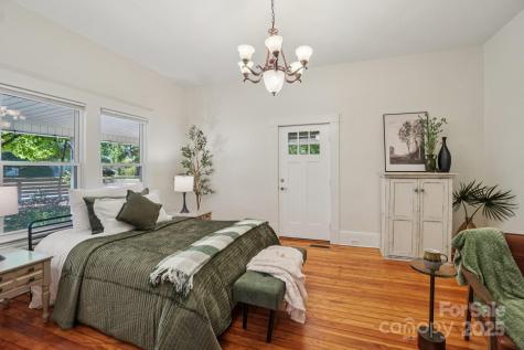 202 Westwood Place Asheville NC 28806